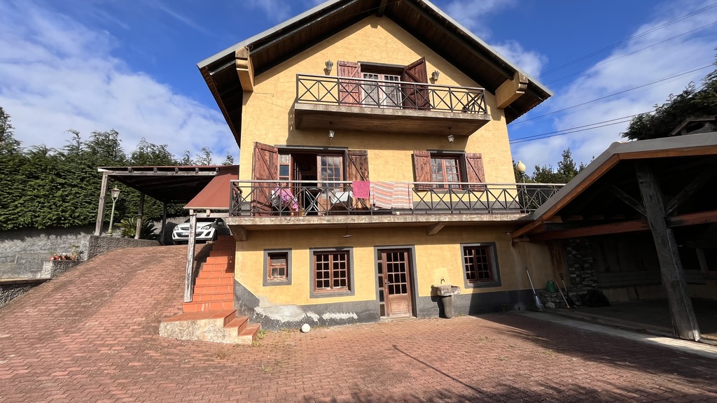 Main House property